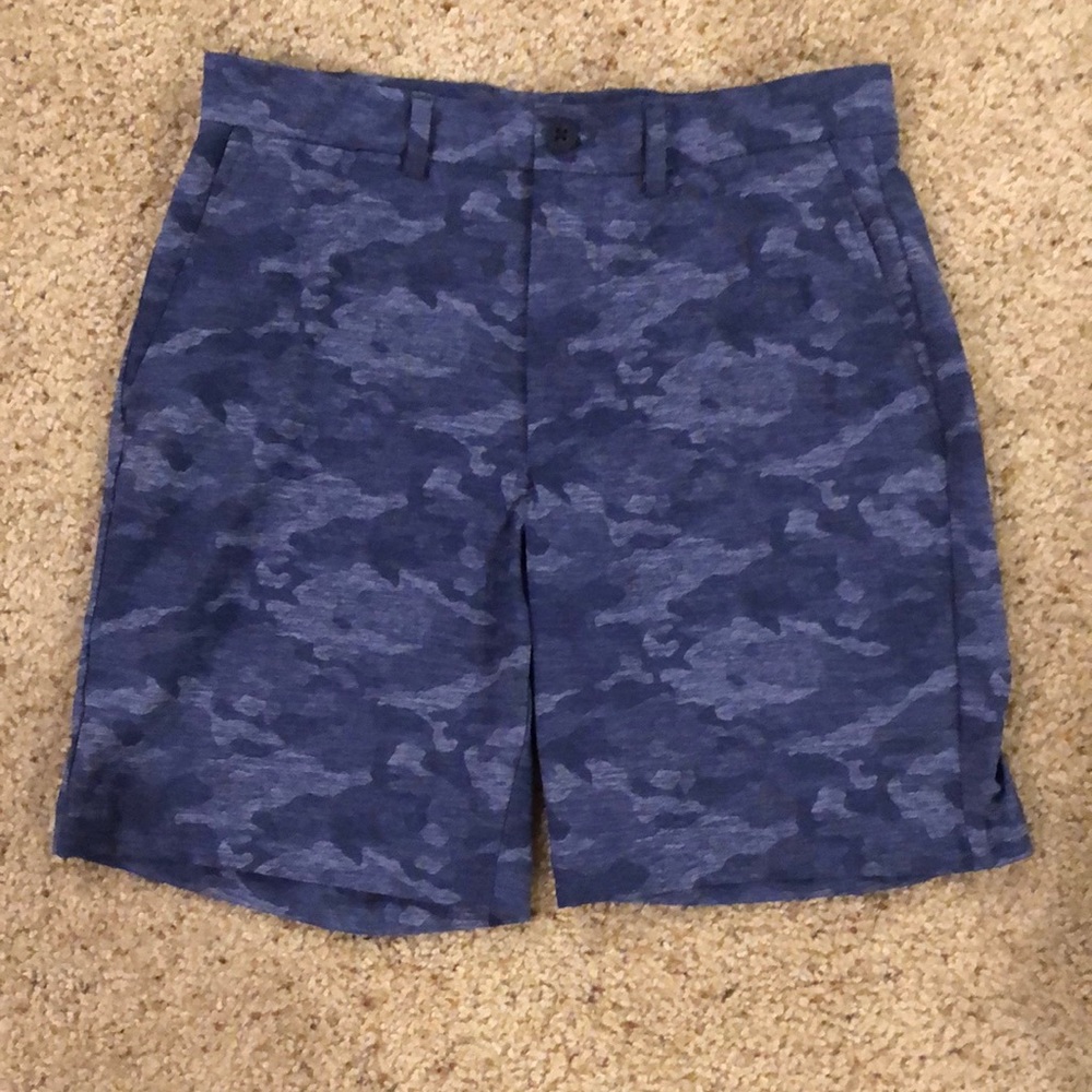 Vineyard Vines Performance Shorts Blue Camo Pattern Size 30